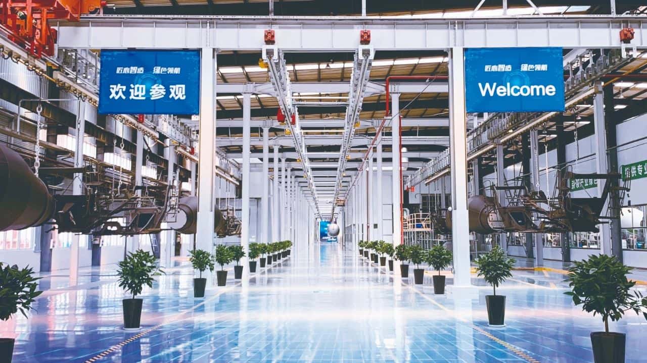 《河南衛(wèi)視》聚焦中集車輛洛陽攪拌車智能工廠